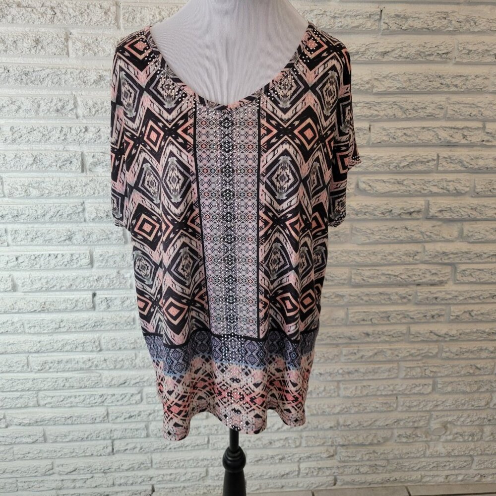 Gloria Vanderbilt‎ Women 1X Plus Top Pink Black Geometric Studded GEO9XE